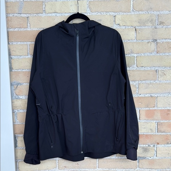 lululemon athletica Jackets & Blazers - Lululemon Black Hooded Rain Jacket